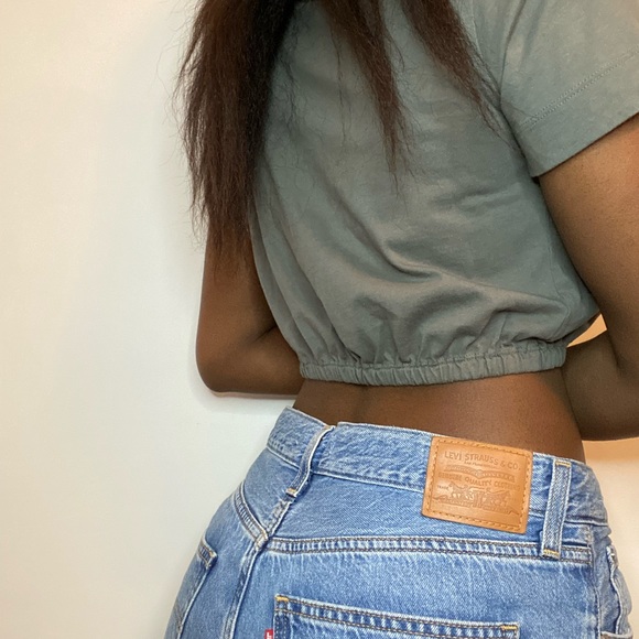 Aritzia wilfred T shirt - Picture 3 of 5